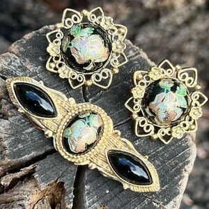 VTG Cloisonné Style Jewelry Set – Black Hand-Painted Floral Studs & Bar Brooch